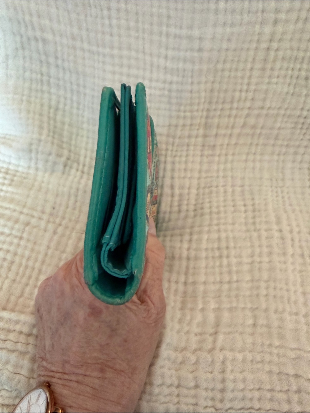 Fossil Turquoise Multicolor Bottle Cap Print Wallet Collectors Item - Picture 6 of 9